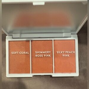 Kaleido cosmetics blush palette